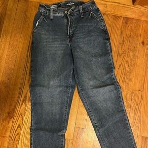 Women’s Old Navy Sky-High Straight Jeans